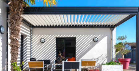 Pergola and patio with sun shining through the roof